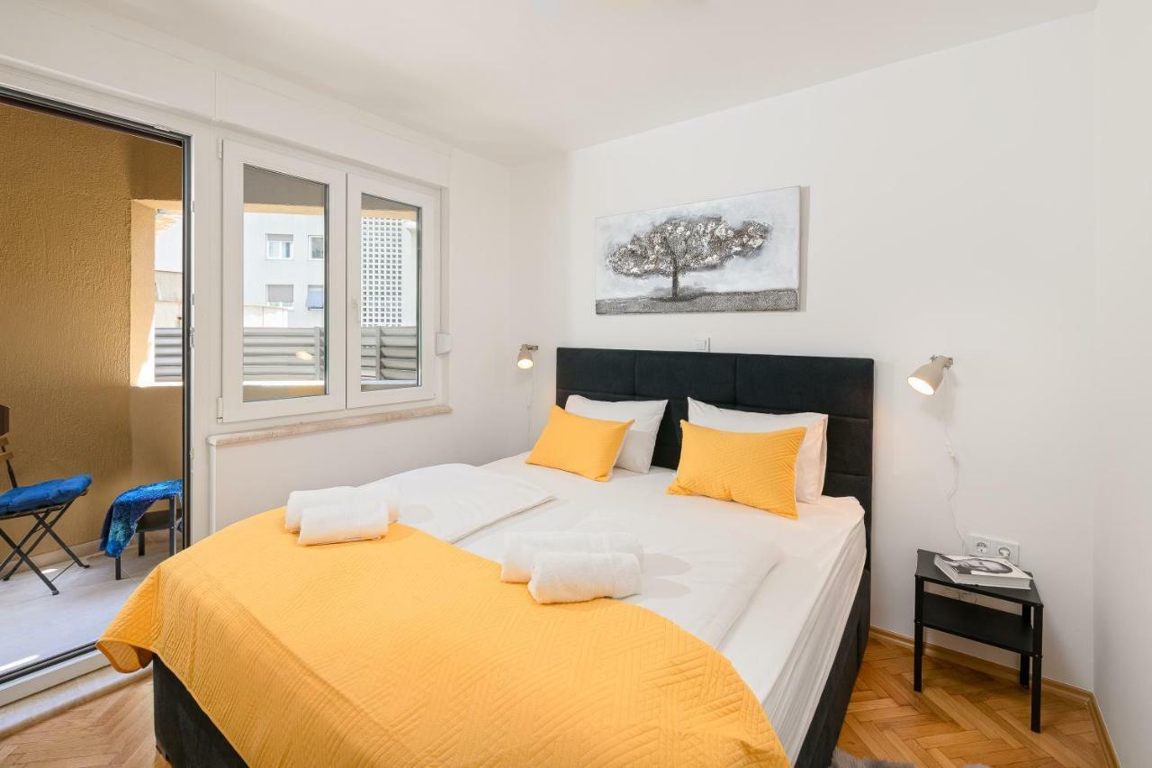 ספליט Apartments And Rooms Daisy מראה חיצוני תמונה