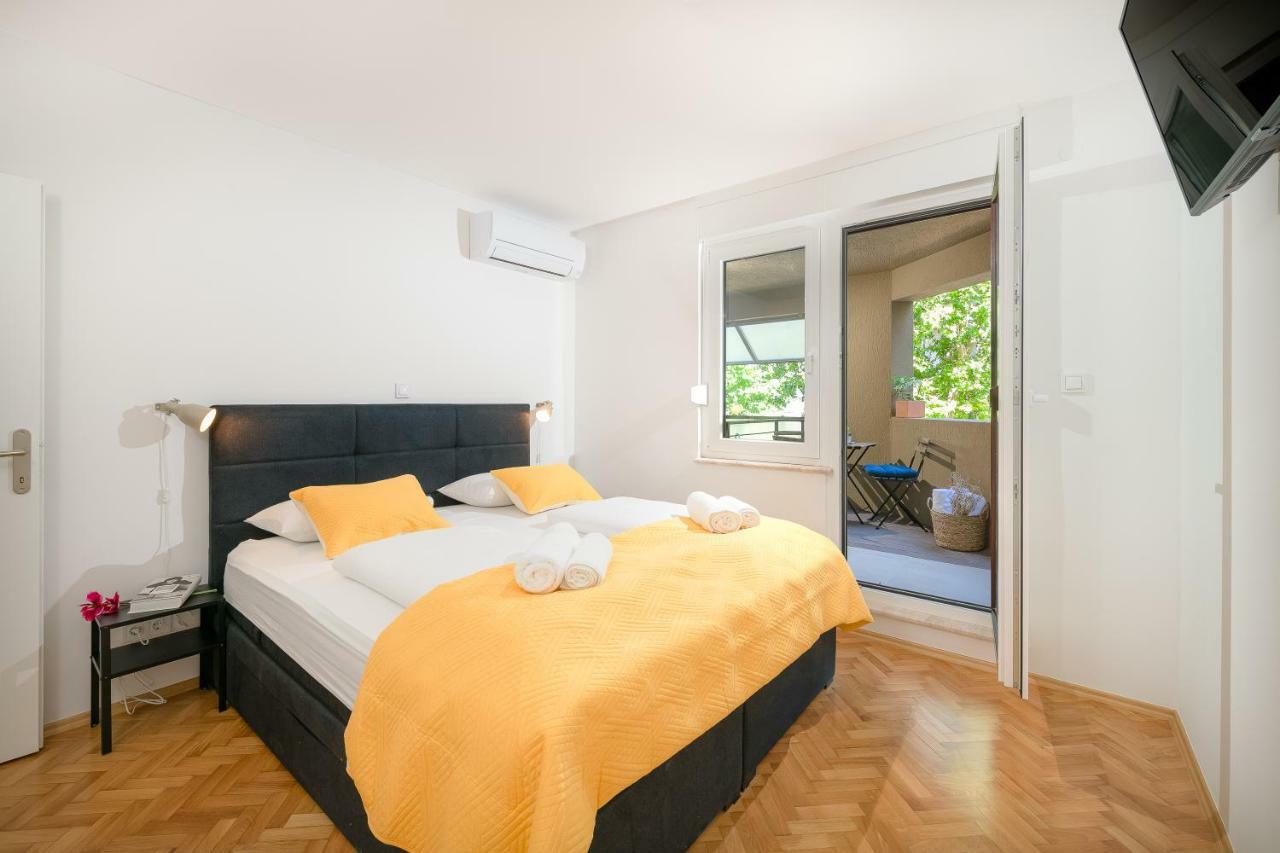 ספליט Apartments And Rooms Daisy מראה חיצוני תמונה